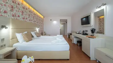 Aphrodite Beach Hotel