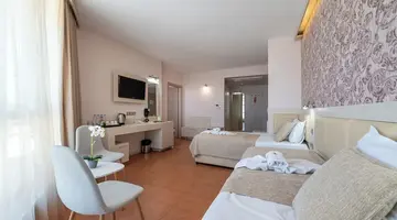 Aphrodite Beach Hotel