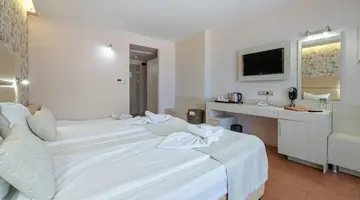 Aphrodite Beach Hotel