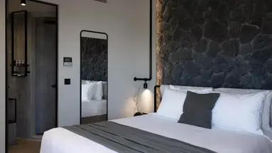 Apikia Santorini