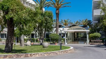 APOLLO BEACH HOTEL