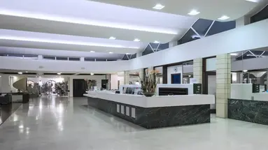 APOLLO BEACH HOTEL