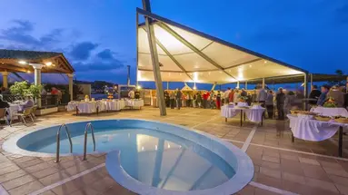 APOLLO BEACH HOTEL