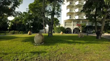APOLLO BEACH HOTEL