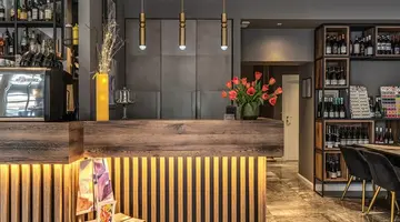 Apollo Boutique Hotel