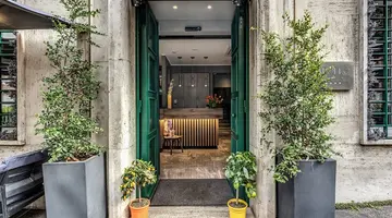 Apollo Boutique Hotel