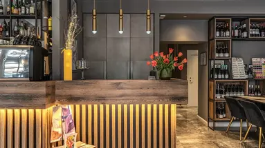 Apollo Boutique Hotel