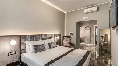 Apollo Boutique Hotel