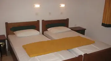 Apollo City Hotel (ex Maliatim Apts)