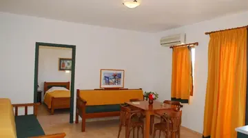 Apollo City Hotel