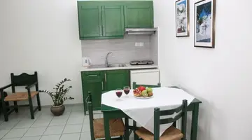 Apollon Hotel Apartments