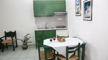 Apollon Hotel Apartments