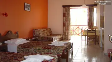 Apollon Hotel & Apts Reth.