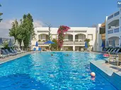 Apollon Hotel & Apts Reth.