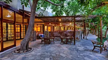 Apollonia Beach Resort & Spa