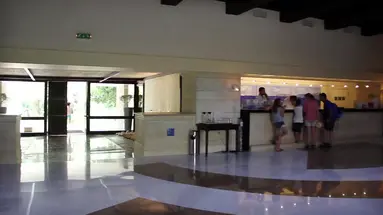 Apollonia Resort & Spa
