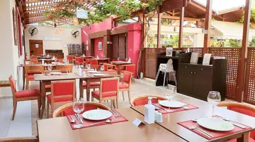 Apollonia Resort & Spa