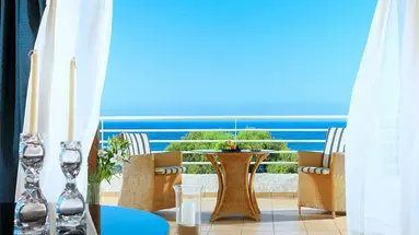 Apollonia Resort & Spa