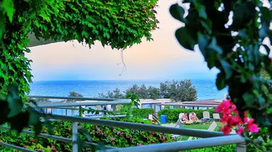 Apollonia Resort & Spa