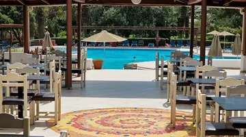 Apollonia Resort & Spa