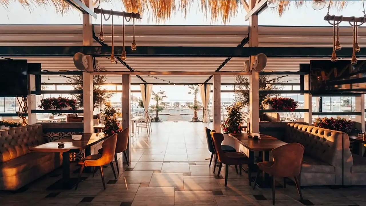 Apolonia Resort AH
