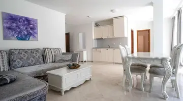 Apolonia Resort AH