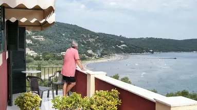 Apraos Bay