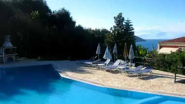 Apraos Bay