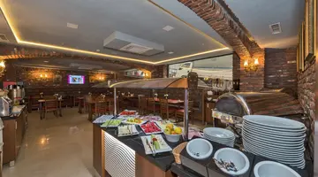 Aprilis Gold Hotel