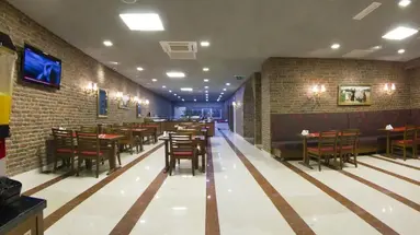 Aprilis Hotel
