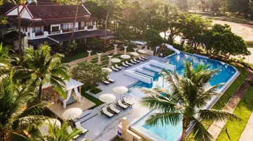 Apsara Beachfront Resort and Villa