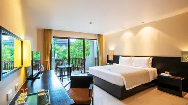 Apsara Beachfront Resort and Villa