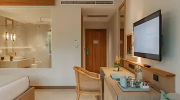 Apsara Beachfront Resort & Villa