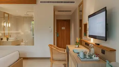 Apsara Beachfront Resort & Villa