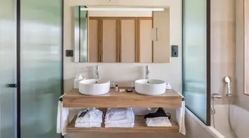 AQUA ATZAVARA HOTEL & SPA