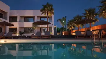 Aqua Blu - Adults Only by Checkin