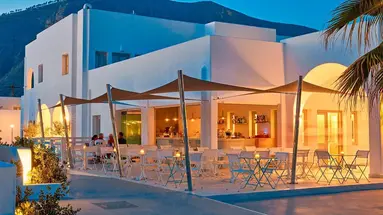 Aqua Blue Beach Hotel