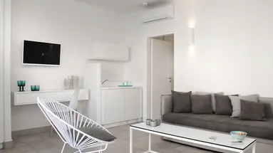 AQUA BLUE HOTEL
