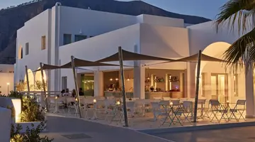 Aqua Blue Hotel