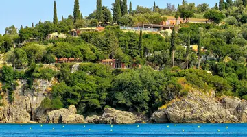 Aqua Blue Hotel