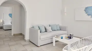 Aqua Blue Hotel