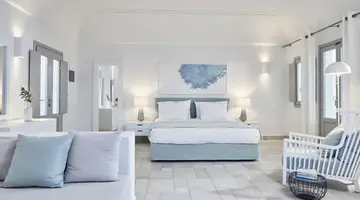 Aqua Blue Hotel