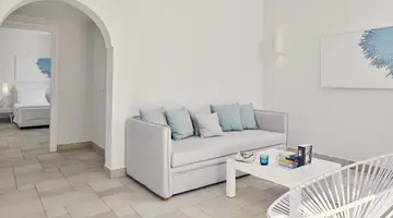 Aqua Blue Hotel