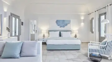 Aqua Blue Hotel