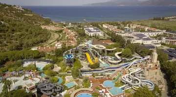 Aqua Fantasy Aquapark Hotel and Spa