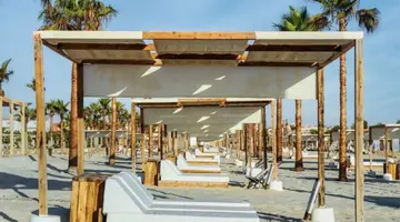 AQUA HENEISH BEACH RESORT