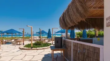 AQUA HENEISH BEACH RESORT
