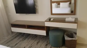 AQUA HENEISH BEACH RESORT