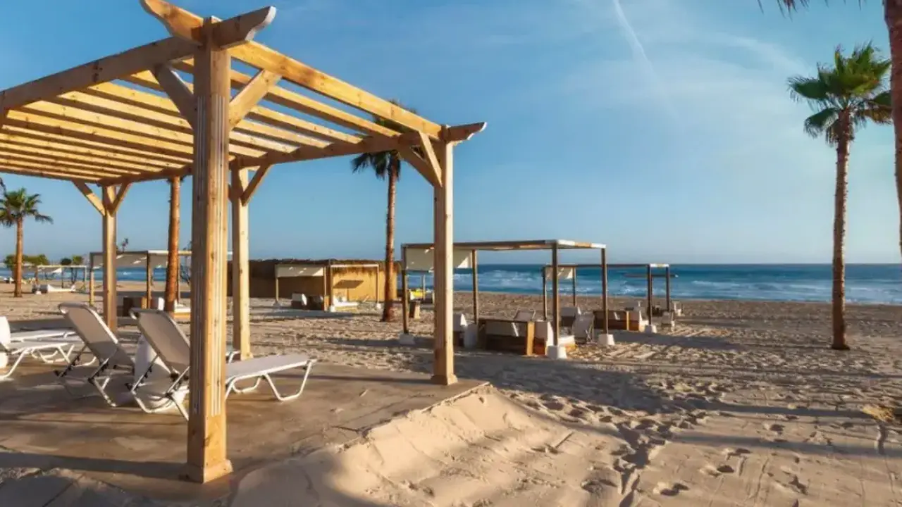 AQUA HENEISH BEACH RESORT