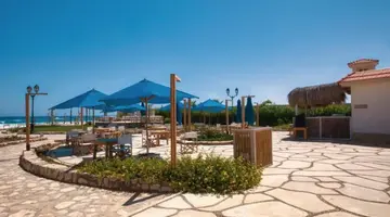 AQUA HENEISH BEACH RESORT